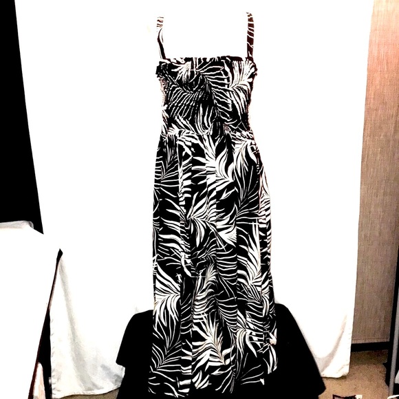 ❤️ Women’s TORRID NWT Zebra Dress Mid Wash Challis Smocked Bodice Dress Sz 0 - Picture 4 of 11